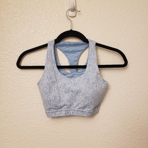 Gymshark Dry Light Blue Sports Bra and Leggings - Picture 2 of 6